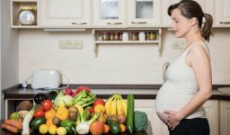 نورلين تغذية الحامل في أول ثلاث شهور والأطعمه الممنوعة خلال هذه الفترة